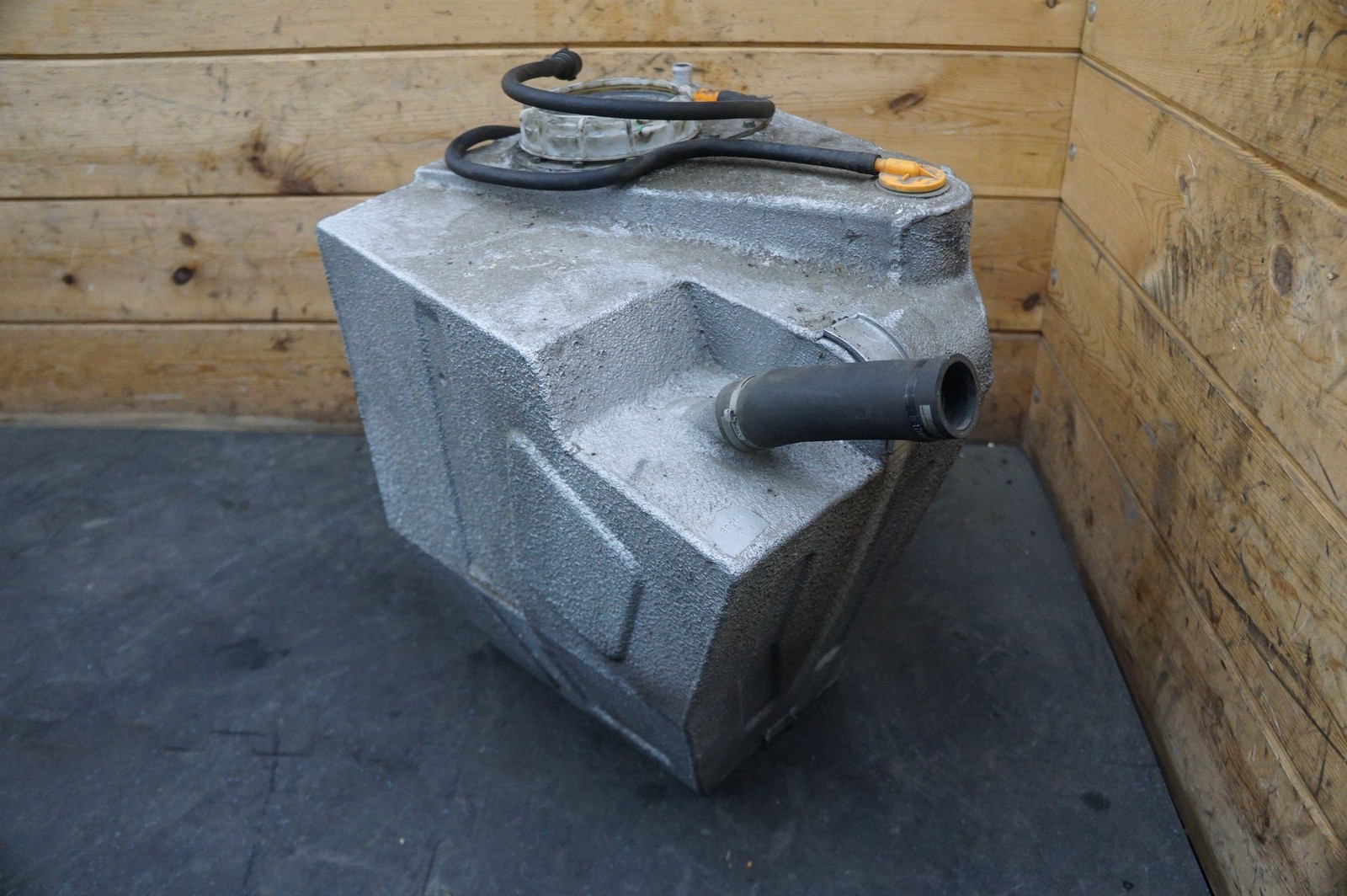 Left Gasoline Fuel Tank 179624 Ferrari 360 Modena Challenge Stradale 2000-04
