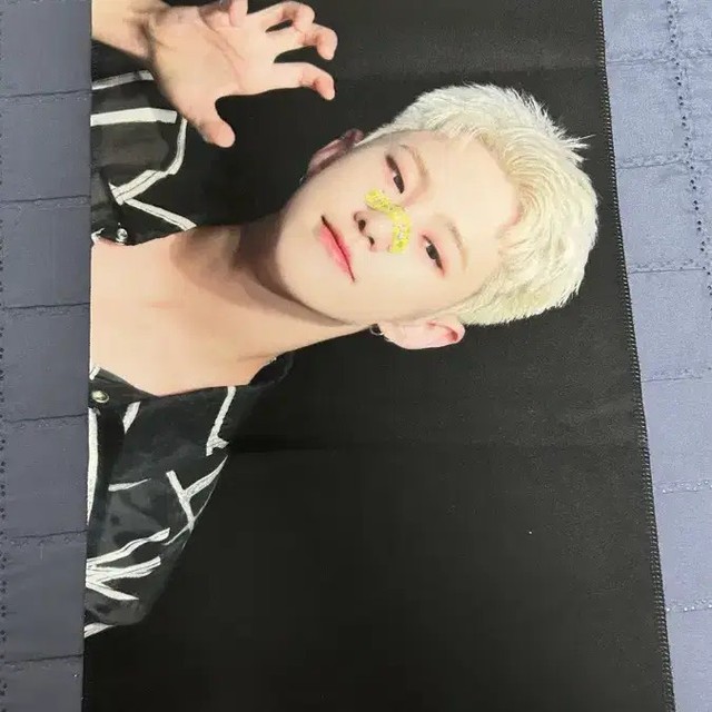 Seventeen Hoshi Slogan - Official Fan Merchandise