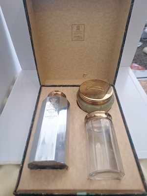 Vintage Yardley Waschtisch Set im Originalkarton