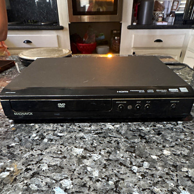 Magnavox MDV3000 HDMI Progressive Scan DVD Player - Tested & Working (No Remote)