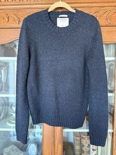 Abercrombie  Fitch Size M Men  s Navy Blue Muscle Fitted Crewneck Knit Sweater