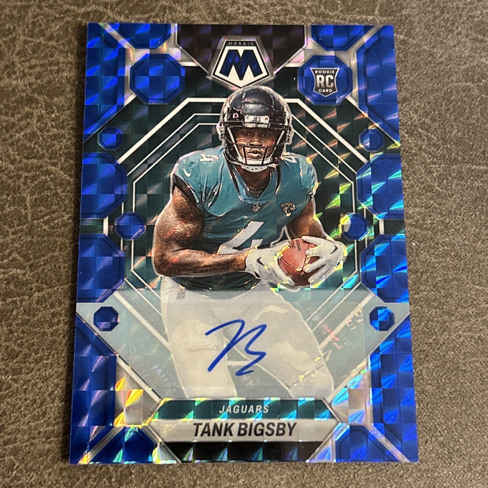 2023 Panini Mosaic - Rookies Blue Mosaic Prizm #364 Tank Bigsby /99 (RC)