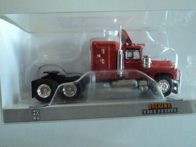 BREKINA  1966 MACK RS 700  TRACTOR TRUCK  RED    HO  1/87   PLASTIC