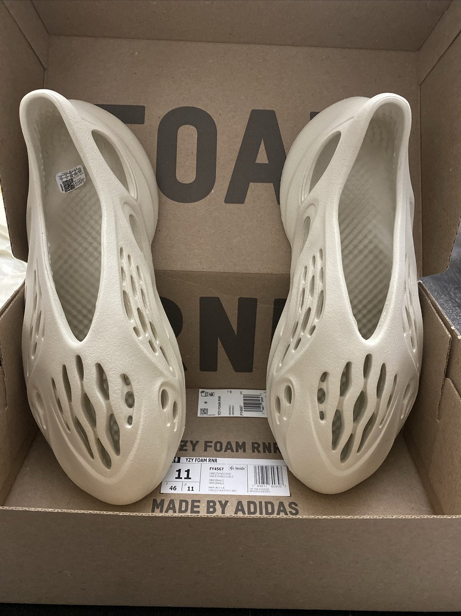 NEW Yeezy Foam Runner 'Sand'(FY4567) Men's Size 11 NEW With box | eBay