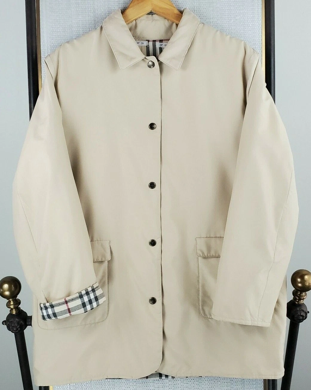 Burberry — BURBERRY LONDON Size 44 Large Men's Light Khaki Snap Front Field Jacket Coat