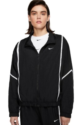 Nike 247212 Womens Sportswear Long Sleeve Woven Jacket Black Size
