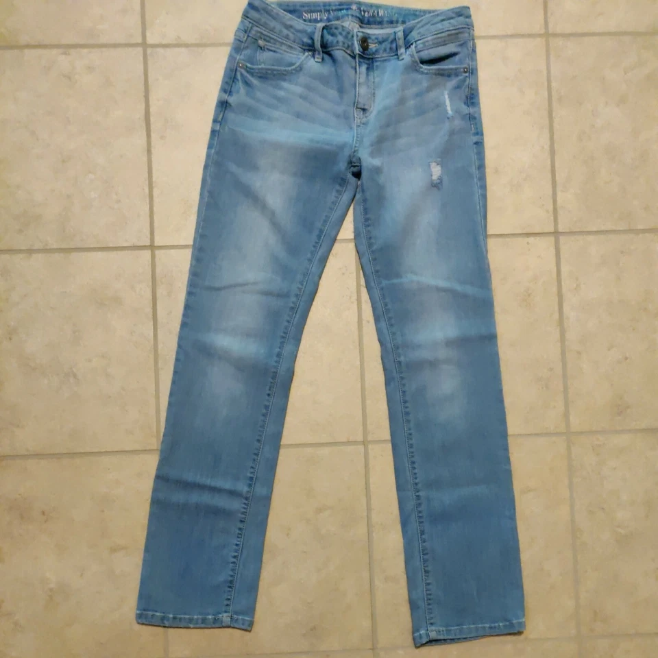 Simply Vera Vera Wang Mujer 2 Vaqueros Desgastados Cremallera Recto Lavado Claro Foto 2 de 4