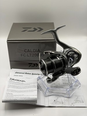 Daiwa 25 CALDIA FC LT2000S Spinning Reel Salt Fresh New from Japan w/ Box Paper