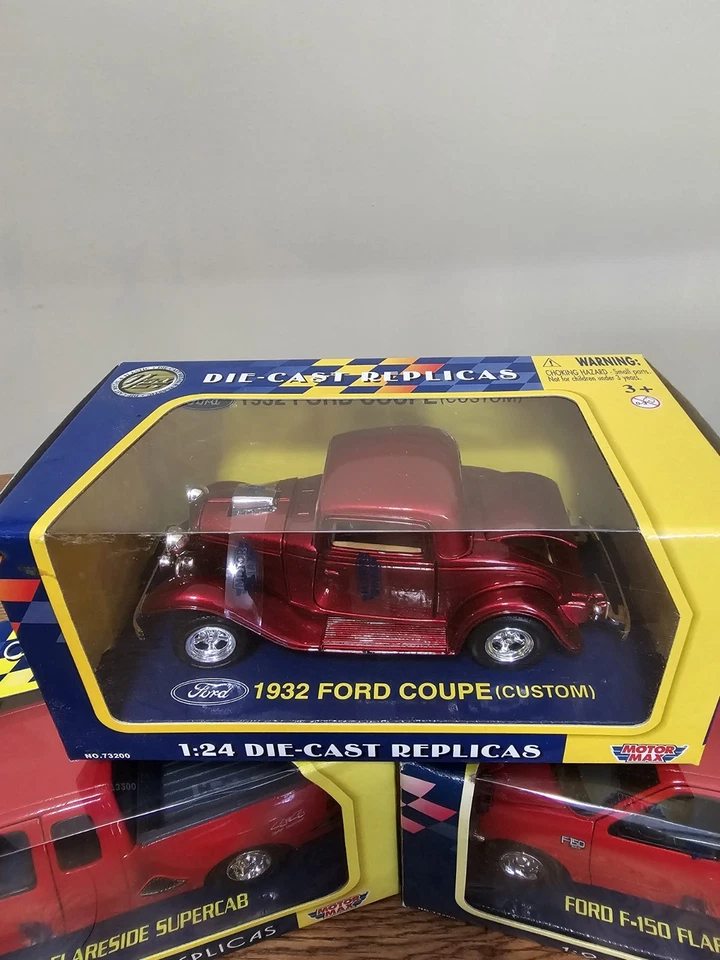 Motormax Die Cast Replicas 1:24 1932 Ford Coup, 2 Ford F-150 Trucks Lot Of 3 NOS - Image 3 of 4