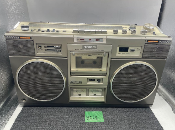 HITACHI TRK-8280 PERDISCO 1979 Boombox Radio Cassette Player