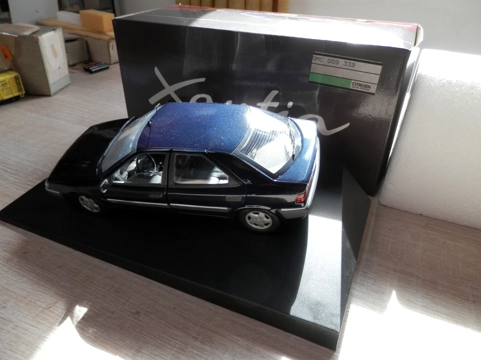 CITROEN XANTIA 1:18 promozionale - Immagine 3 di 4