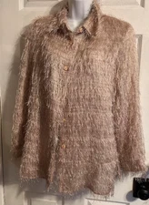 CDW Fuzzy Long Sleeve Button Down Fringe Shacket Champagne/Tan Women's Medium
