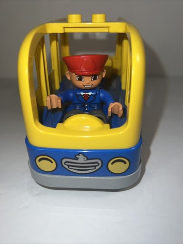 Lego Duplo 10528 School Bus 26 Pieces COMPLETE Set 2014, No Box Or Instructions - Picture 11 of 18
