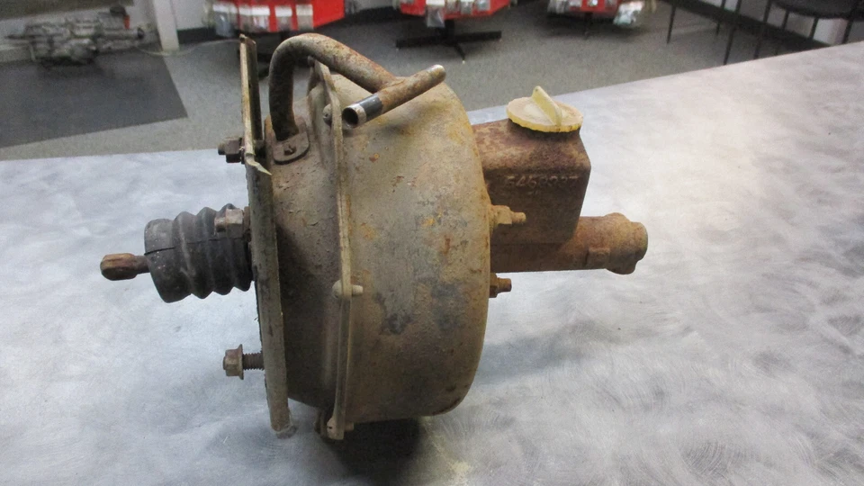 Oldsmobile 1963 refuerzo de freno Bendix Core Starfire 98 Dynamic 88 Foto 3 de 4