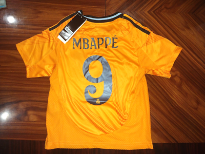 Ensemble Maillot Short Real Madrid Enfant 2025/2026 Extérieur