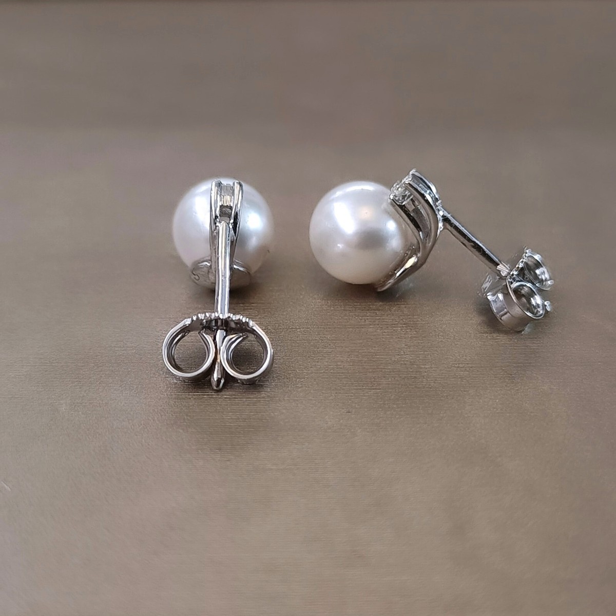 Orecchini di Perle Akoya Silver Vendita Online