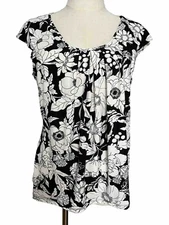 Studio Donatella Womens Top Size Medium Black White Floral V Neck Blouse Shirt
