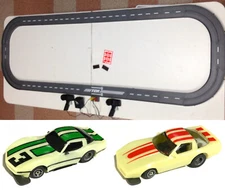 1993 TYCO TCR Slotless Slot Car 13ft RACE SET w/2 GLOW CORVETTES +FreeChromeBody