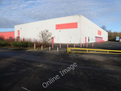 Photo 6x4 Matalan closed for business Peterborough An empty retail wareho c2011