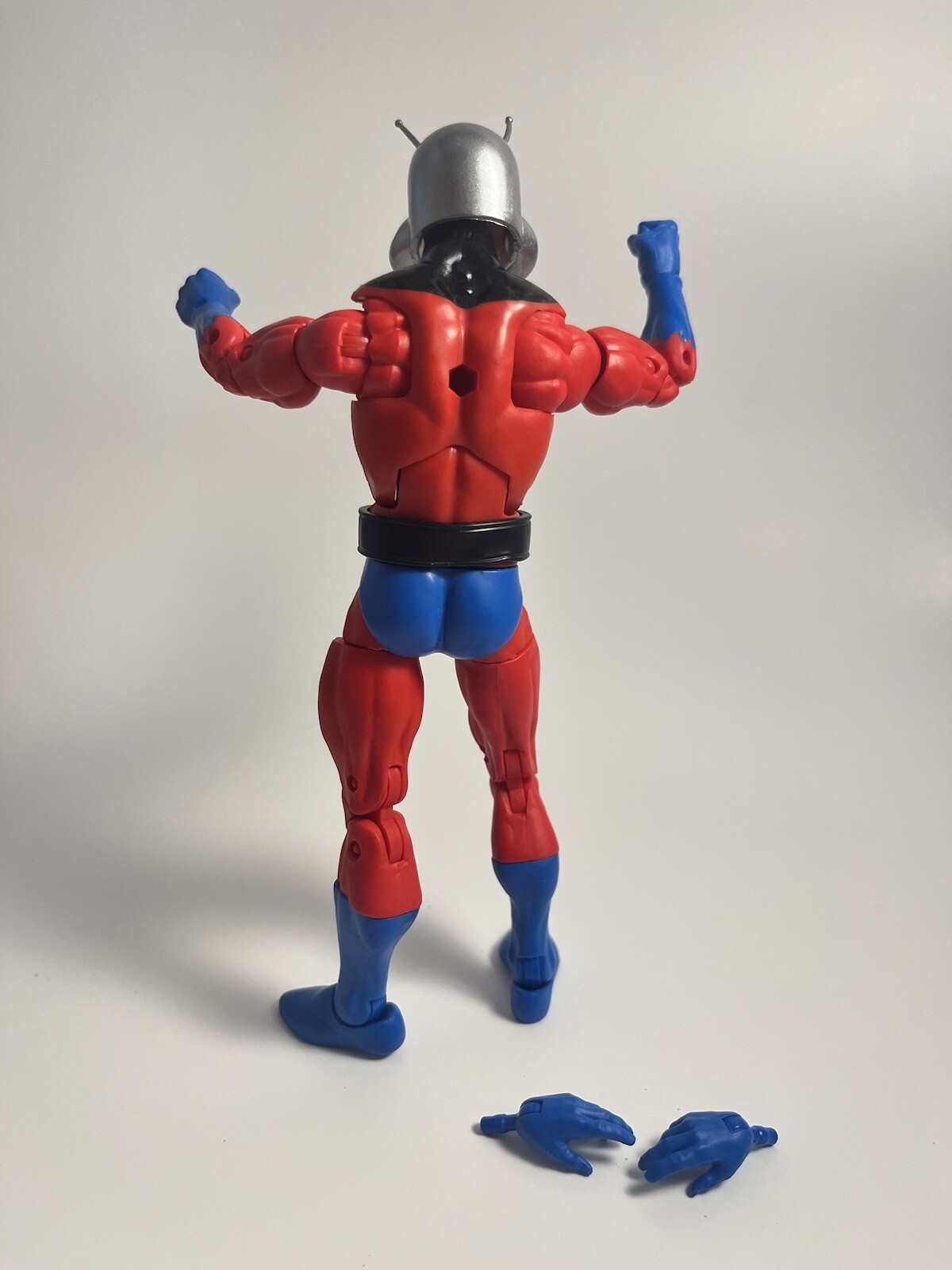 Marvel Legends: The Astonishing Ant-Man (Target) [6" Action Figure LOOSE]