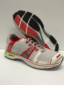 neutral sneakers womens