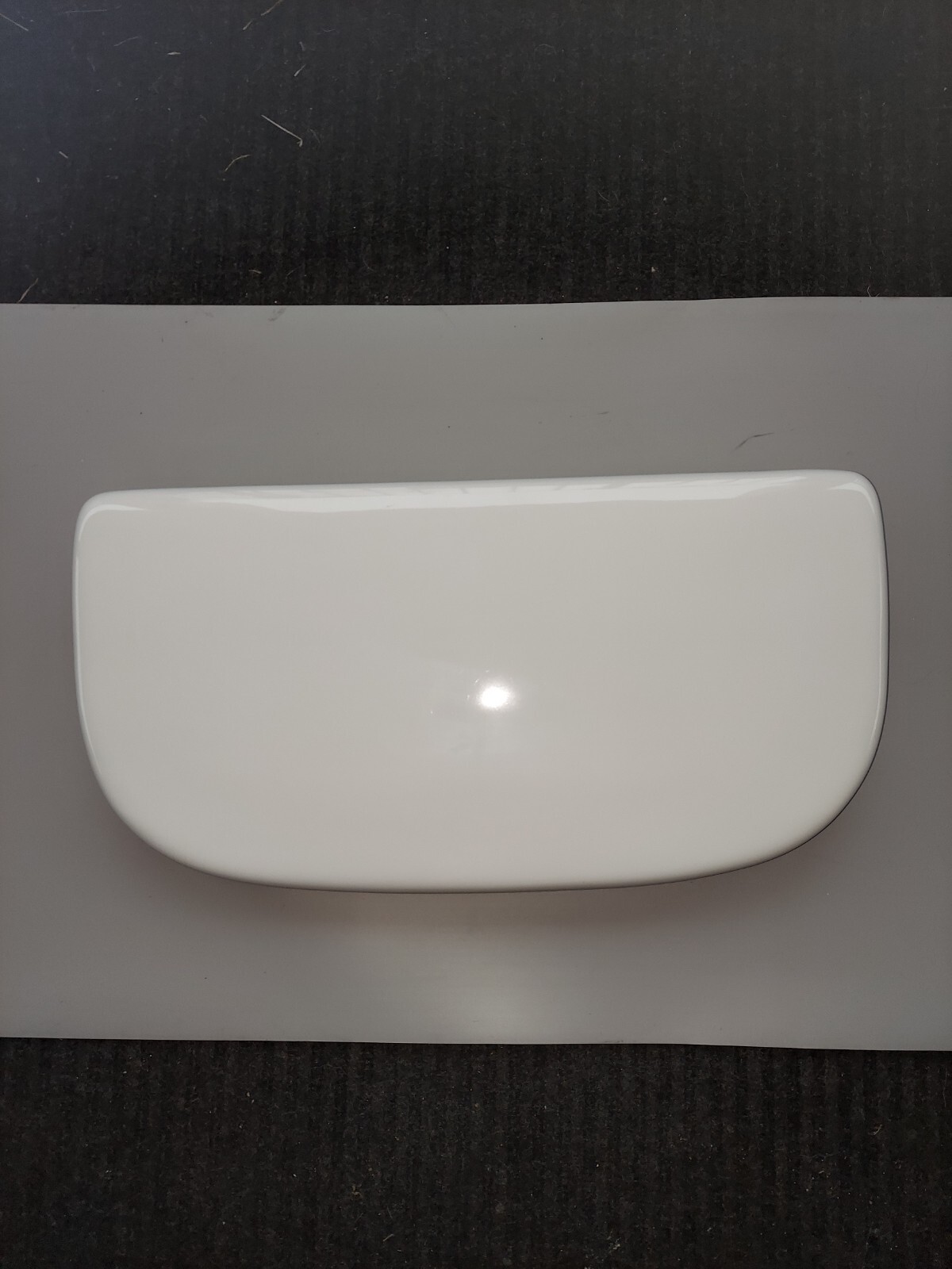 Gerber Toilet Tank Lid 28179, White, Awesome Shape! 87/8" x 171/8