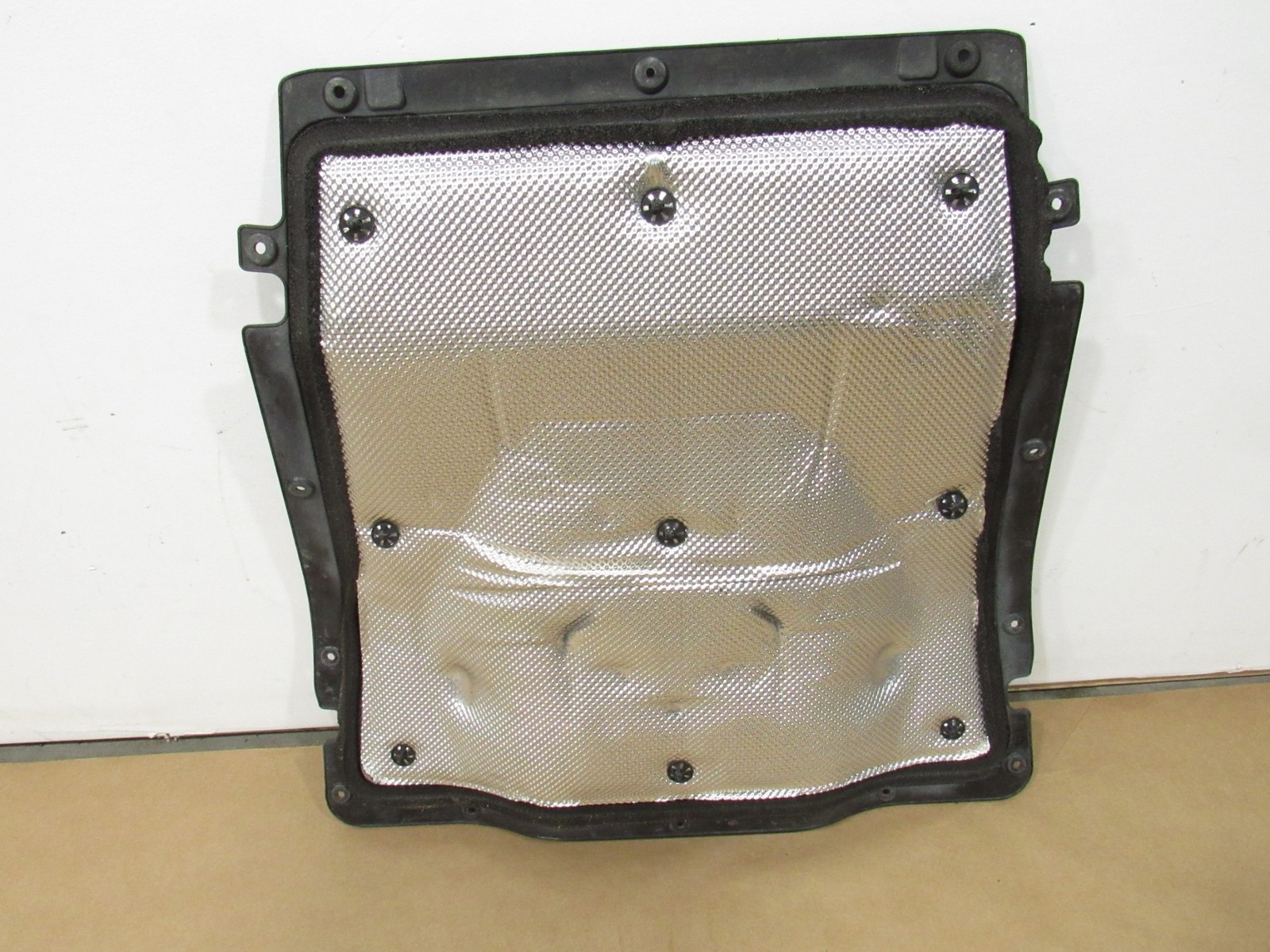 20-23 McLaren GT 2021 Rear Engine Motor Rearward Cover Insulation Panel Trim ;:Y