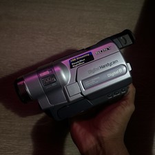 Vtg Sony Handycam DCR-TRV250 Digital 8 8mm Camcorder W/ Nightshot Tested