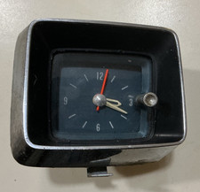 1966 PONTIAC GRAND PRIX BONNEVILLE CATALINA DASH CLOCK ORIGINAL GM