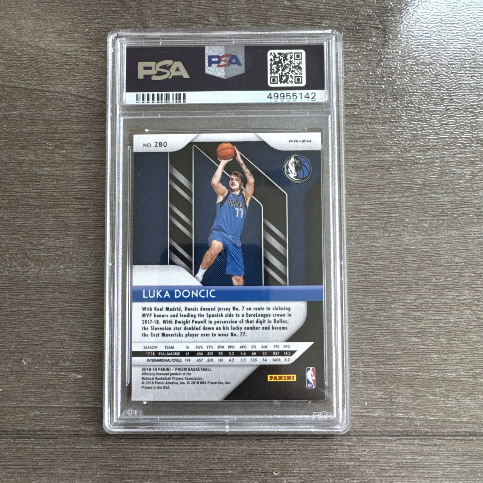2018/19 Panini Prizm Luka Doncic Green Prizm #280 Rookie PSA 9 view 2