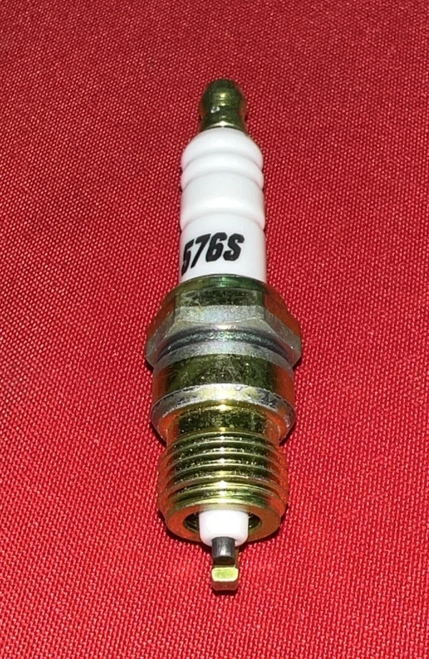 Медные свечи зажигания ACCEL 0576S-4x2 HP - короткий набор из восьми свечей зажигания - Изображение 3 из 4