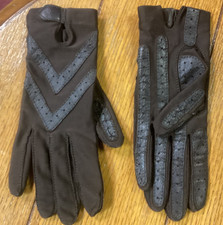 Vintage Isotoner Women's One Size Unlined Driving Glove Leather Trim Soft Brown