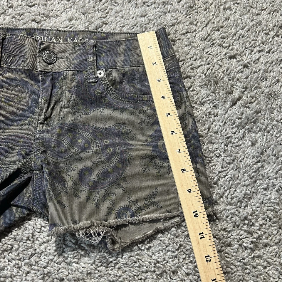 American Eagle Shorts Womens 00 Corduroy Paisley Low Rise Stretch Cut Off 26x3 - Image 2 of 4