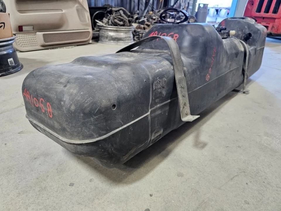 USED 1999 DODGE RAM 2500 Long Bed Diesel 35 GALLON FUEL TANK SHIP Los Angeles - Image 4 of 4