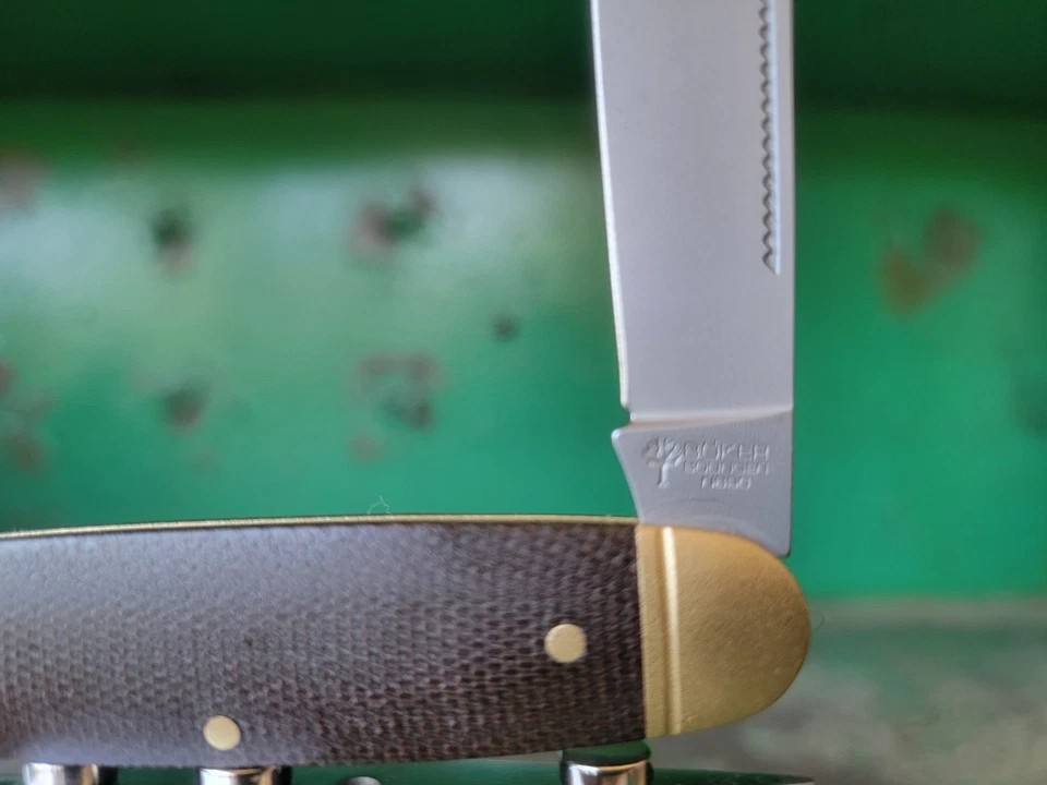 Boker SMKW Exclusive Club - Brown Canvas Micarta / Brass - Ice-Hardened 440C - Image 3 of 4