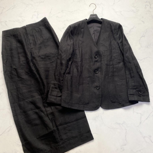 Beautiful item✨Margaret Howell 20ss set up no collar pants size 3 