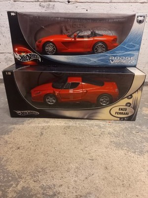 Hotweels Enzo Ferrari (selten,)und Dodge Viper SRT 10 1:18