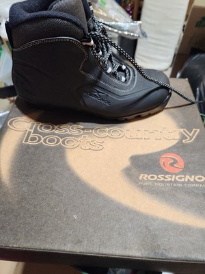 Rossignol cross country boots  Size 8 Men/ Size 10 Women  Price 100$