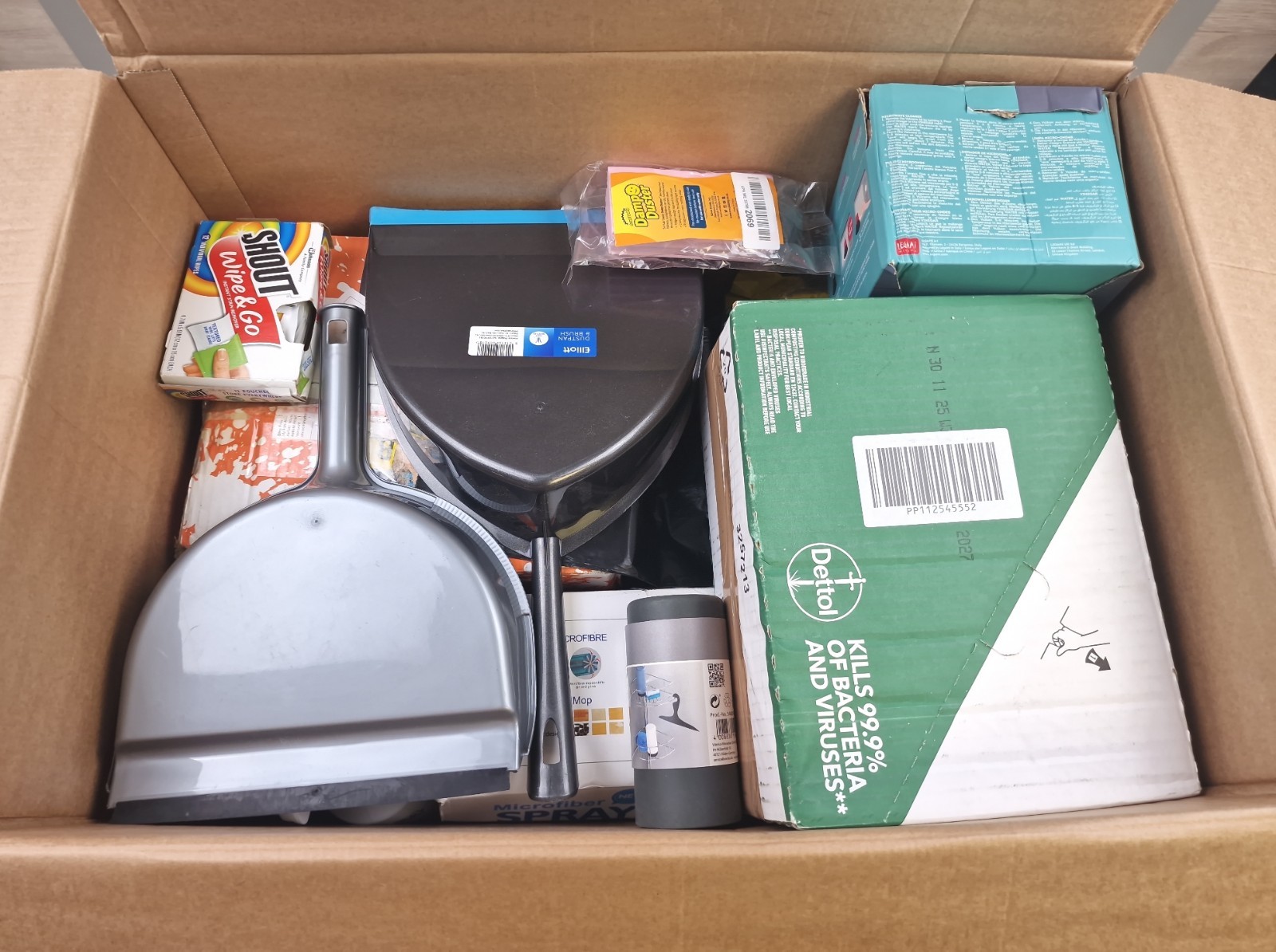 Various Brands Cleaning Products, Consumables, Attachments Job Lot (30 per lot)