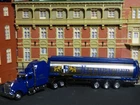 Rare , 1:87, Freightliner Fld 120 Tank-Sz, Kulmbacher, Nr.027, Collection,