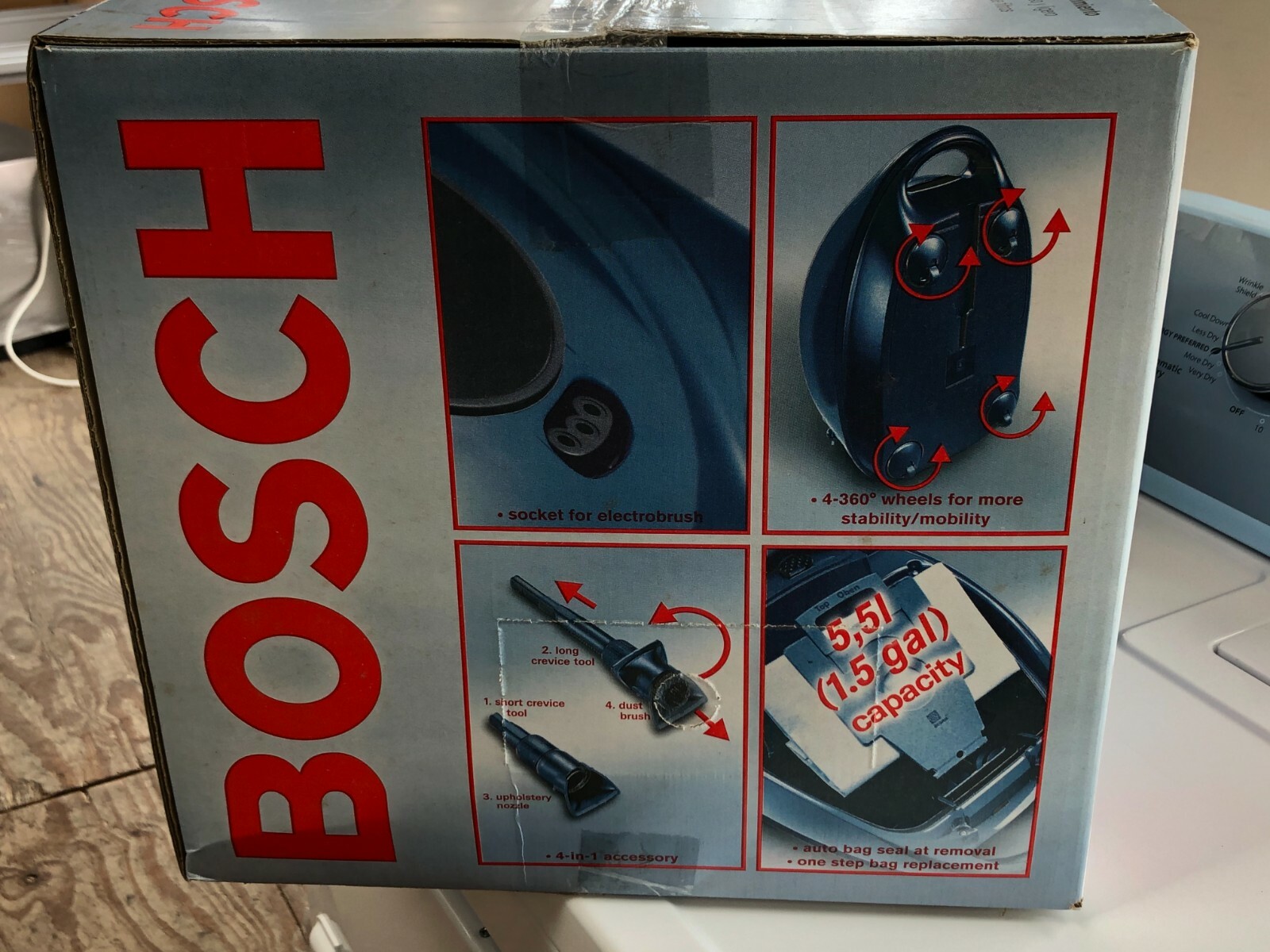 Bosch vacuum cleaner BSG8130UC New In Box Discontinued Closeout Blow