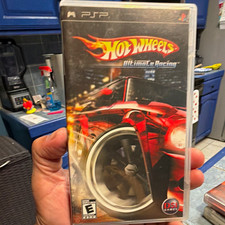 Hot Wheels: Ultimate Racing Sony PSP UMD Game w/ Manual & Case Racing E