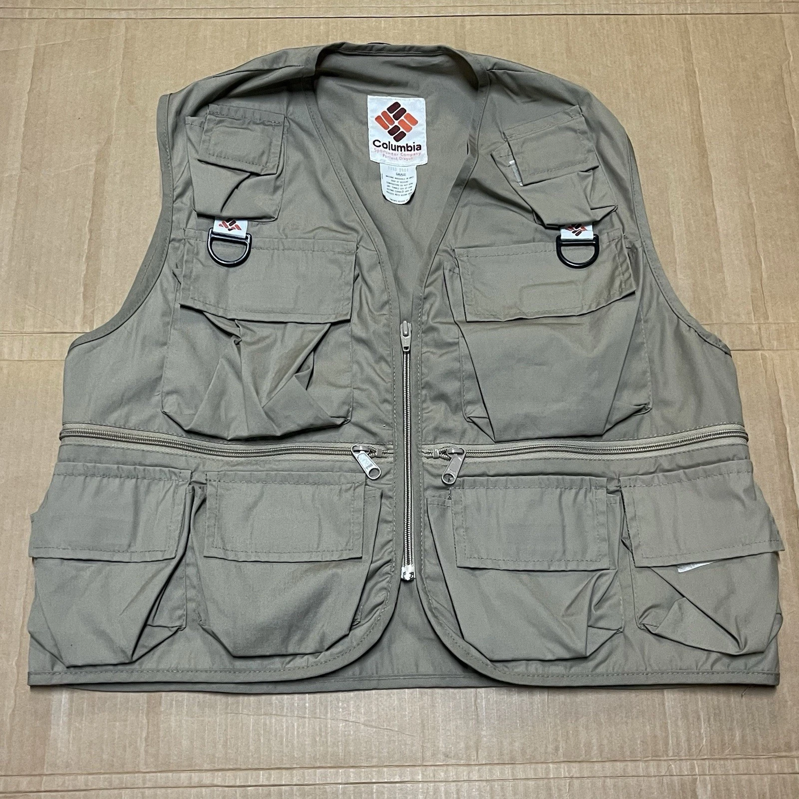 Vintage Columbia Sportswear Fly Fishing Vest Mens Small Beige Multi Pockets