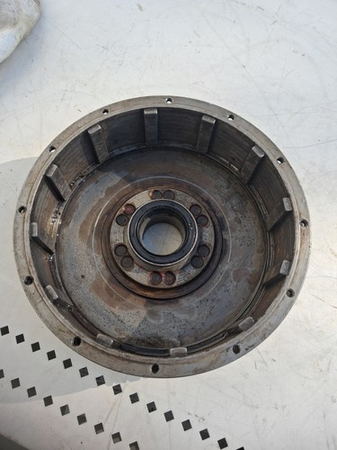 Harley Sportster Clutch Shell 57-70 XLCH 37702-57 Bearing & Seal & Spacer 