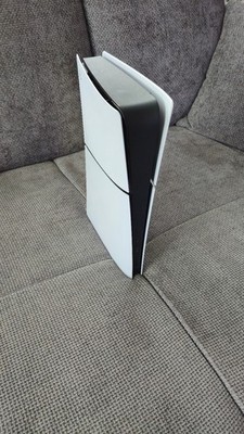 Sony Playstation 5 slim digital edition/defekt