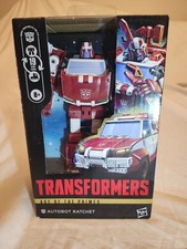 Transformers Age of the Primes Autobot RATCHET Amimated New In Box AotP Hasbro