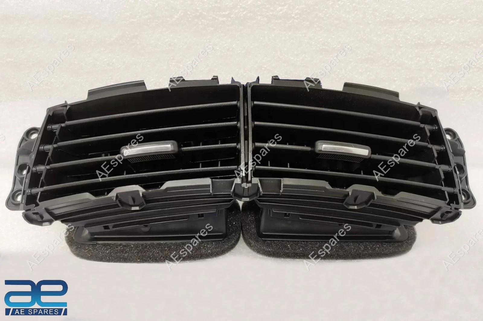 Center Duct Air Vent For Hyundai Accent 2011-2014 Verna 2011-2017 974104L100