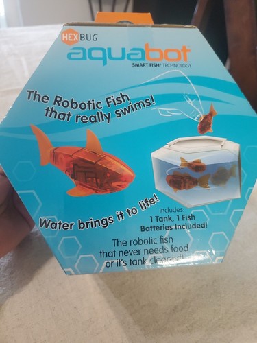 Hexbug Aquabot Smart Fish Robotic Swimming Orange Goldfish Shark Toy ...