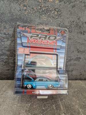 Maisto Pro Rodz Pro-touring '62 Chevy Bel Air Blue