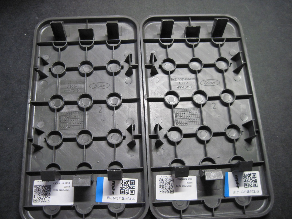 Ford Transit 250 2019 Insight Cargo Plastic Covers Trim BK31